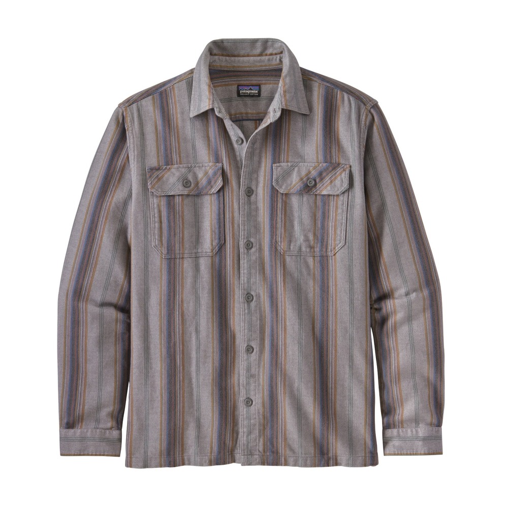 Patagonia Long-Sleeved Fjord Flannel Shirt in Farm Fields: Birch White Size XL